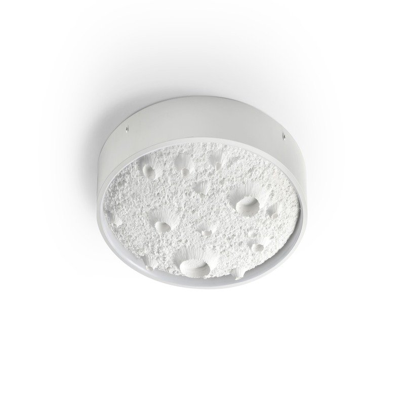Tenseng_Moon_Lamp_Cement_Fully_Installed_Crescent