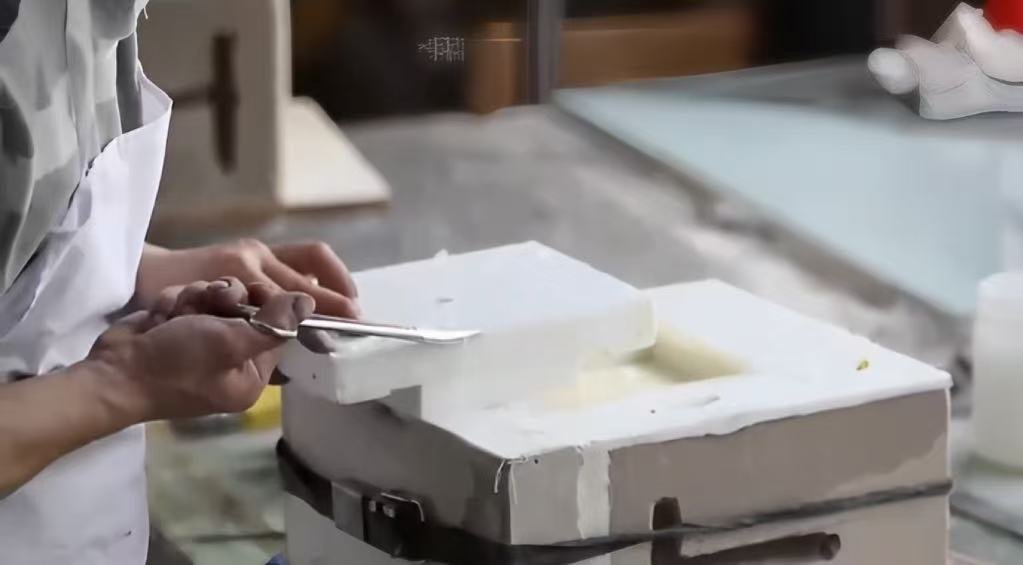 tenseng gypsum craftsmanship-making molds